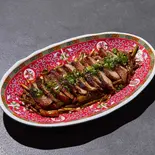 鉄板ミナリ豚トロ（COCHA）