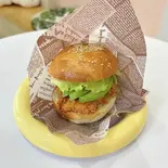 チキンフィレアボカドバーガー（Kako’s MALASADA CAFE）
