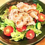豚しゃぶサラダ(期間限定) Pork Shabu Salad(肉料理すが本)