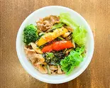 野菜と豚肉のゆず胡椒丼(cafe kohana)