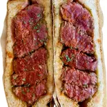 【人気No.3】ホットチリミートサンドダブル（STABLER Shimokitazawa Meatsand EBISU）