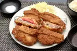 【プレーン＆明太チーズ】熟成八層重ねのカツ弁当（熟成八層重ねかつ八豚）