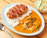 カッツカレーセット Katsu Curry Set（アジアン料理＆バー ウパハール）