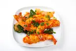 エビチリ Prawn chilli(とととん丸 戸越店)