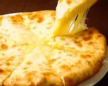 ハニチーズナン(Honey Cheese Nan)（Dautari Restaurant Kamata）
