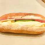 ベーコンエッグ（パンパルク）