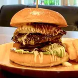 Teriyaki Egg テリヤキエッグ(ポテト付き)（Wings Burger）