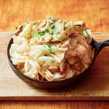 熱々アンチョビキャベツ(大衆ビストロ煮ジル)