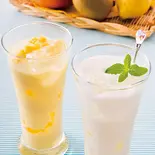 プレーンラッシーplan lassi（インディアンキッチン＆バー鮫洲店INDIAN KITCHEN＆BAR SAMEZU）