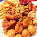 揚げ物セット・唐揚げ(4個)＆フライドポテト(200g)＆ 粗挽きソーセージ(5本)（ChuuChuuフルーツ盛り盛りアサイーボウル Fruit-packed Acai Bowl 山王店）