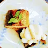 子持ち鮎の山椒煮とタラの白子松前焼き（海心）
