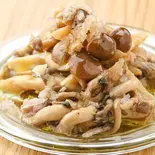 キノコのマリネ              Marinated mushrooms（バルジミー茅場町）