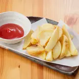 皮付き厚切りポテト（チーズケーキは飲みもの。まるまるチーズケーキ）
