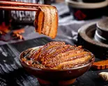 梅菜扣肉 皮付きバラ肉の柔らか煮込み（四川料理 成都小吃）