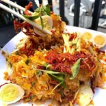 ライスペーパーオニオンサテーオイル Banh Trang Tron Sa Te Hanh（ベトナム料理XUONG RONG QUAN）