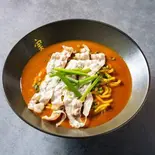 辛いカレー麺 Red curry noodles（カレー麺 実之和 伊勢佐木町店）
