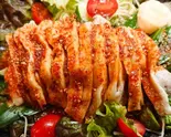 蒸し鶏サラダ Steamed Chicken Salad（中華料理ドラゴン）