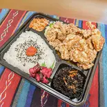 とりの唐揚げ弁当（恵八）
