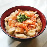 豚バラキムチ丼（柳沢うまいか亭）