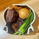 角煮(紅焼肉)（東京煎餅菓子専門店 居酒屋 樺）
