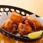 楽の自家製から揚げ(楽が気 新橋本店)