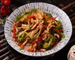 豚肉千切り魚風味炒め（天津家庭料理 一味一厨）