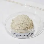 黒ゴマきな粉アーモンドグリークヨーグルト 100g（lively ~eat clean,be happy~）