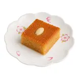 アーモンド・ハリーサ(1個)/Almond Hareesa(1piece)/هريسة باللوز قطعة واحدة（アラベスク・レストラン＆カフェ / Arabesc Restaurant＆Cafe）