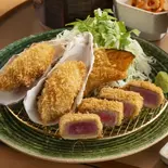 サーロインの牛カツと牡蠣フライ弁当（牛カツ・串揚げ 串亭 博多くうてん）