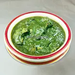 ほうれん草マトンカレーHorenso Mutton Curry（BASURI NEPALI ＆ INDIAN RESTAURANT）