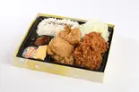 醤油から揚げとひれかつ弁当（とんかついなば和幸 天神橋筋商店街店）