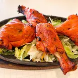 タンドリーチキン（TAJ MAHAL (タージ マハル)）