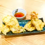 鶏天(2個)・豚天(2個) 合い盛り 単品【天つゆ】（【本格町中華】珍十番）