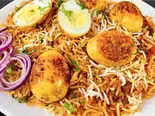 エッグビリヤニ  Egg Biryani（インドネパールビリヤニカレー創作料理サムジャナ）