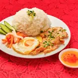 コムスーン cơm sườn trứng（CAY DUA）