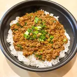 ネギキーマカレーセット（とんかつ来家）