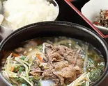 プルコギチゲ(韓国惣菜3品、ご飯大盛り無料)（韓国家庭料理ジャンモ 聖蹟桜ヶ丘店）