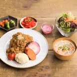 ルーから手作り★実身美こだわりの澤孝玄米カレー（玄米カフェ実身美心斎橋店）