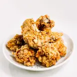 クリスピーチキン(骨あり半羽)（韓国家庭料理ジャンモ 津田沼店）