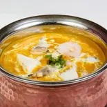 【当店人気NO3 】シーフードカレー Seafood Curry（アジアン レストラン マナスル）
