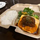<一番人気>A5黒毛和牛ビーフシチュー乗せハンバーグセット（クワトロヴァッリ 調布店）