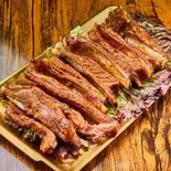 骨付きカルビ(ジンギスカンラムモモ焼き)