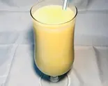 オレンジ ラッシー(Orange Lassi)（KHUKURI）