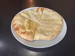 チーズナン(インドネパールレストラン マヤ)