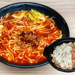 麻辣メン+ミニ鶏チャーマヨ丼セット（ラーメンセンター 炎）
