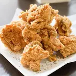 ハーフクリスピーフライドチキン Crispy fried chicken 크리스피 후라이드 치킨(반마리)(韓国チキン専門店 NanDak)