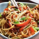 Chiken Chowmein\チキン焼きそば（New sitara curry ＆ kebab house）
