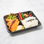 鮭ハラス弁当（韓国式冷麺 らん）