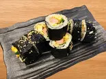 【間違いなしの定番】豚ソーセージの -王道キンパ-（至福のキンパ）