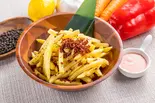 ベーコン風味のポテトフライ（唐揚げ＆ステーキ 肉カフェ AkiTaka）